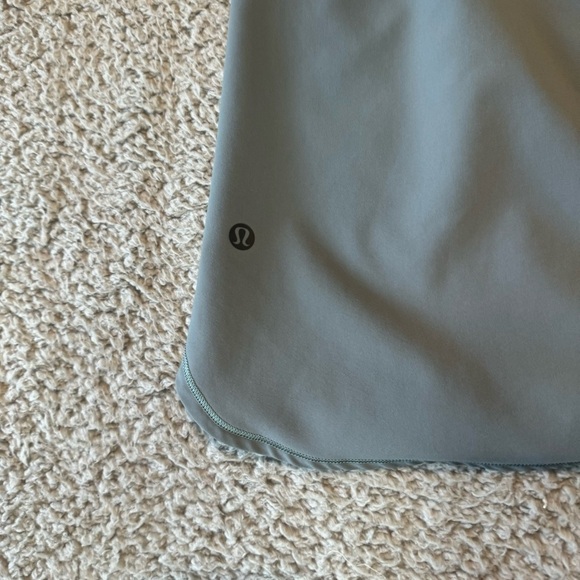 Lululemon On The Fly Skirt *21"Blue Charcoal Size 4 - Picture 5 of 9